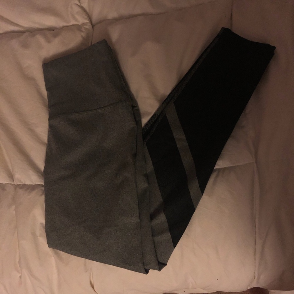 Gray and black aerie leggings